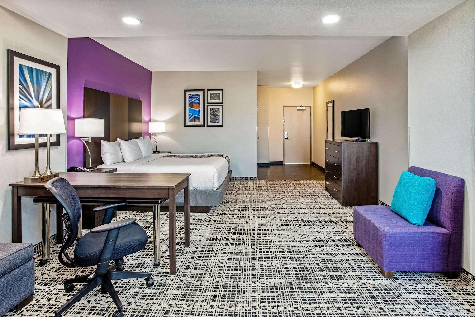 מלון La Quinta By Wyndham Lubbock South מראה חיצוני תמונה