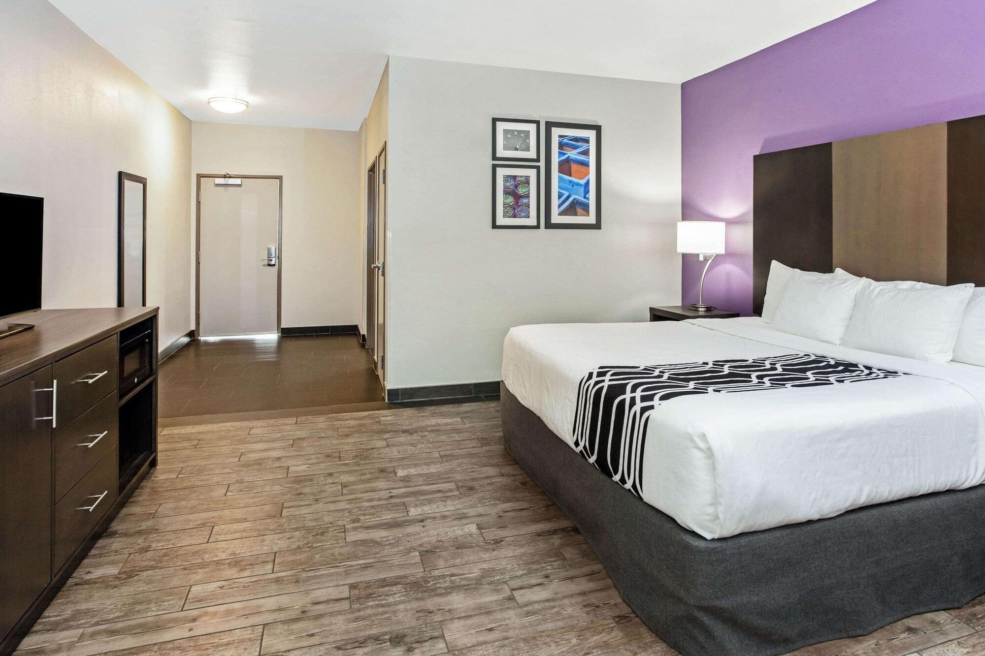 מלון La Quinta By Wyndham Lubbock South מראה חיצוני תמונה