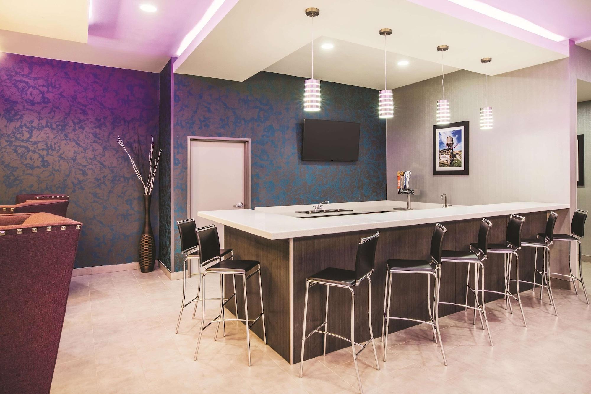 מלון La Quinta By Wyndham Lubbock South מראה חיצוני תמונה