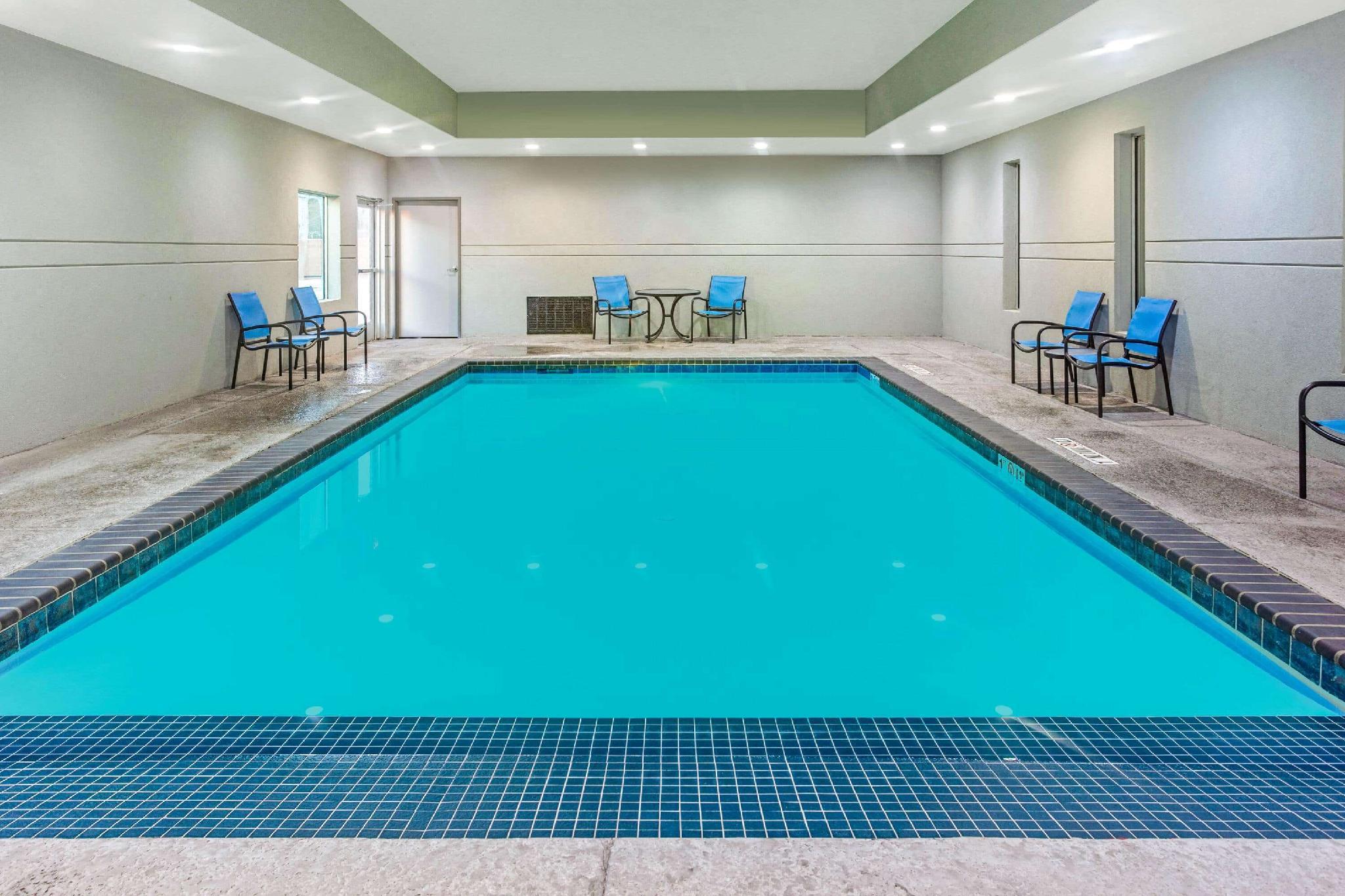 מלון La Quinta By Wyndham Lubbock South מראה חיצוני תמונה